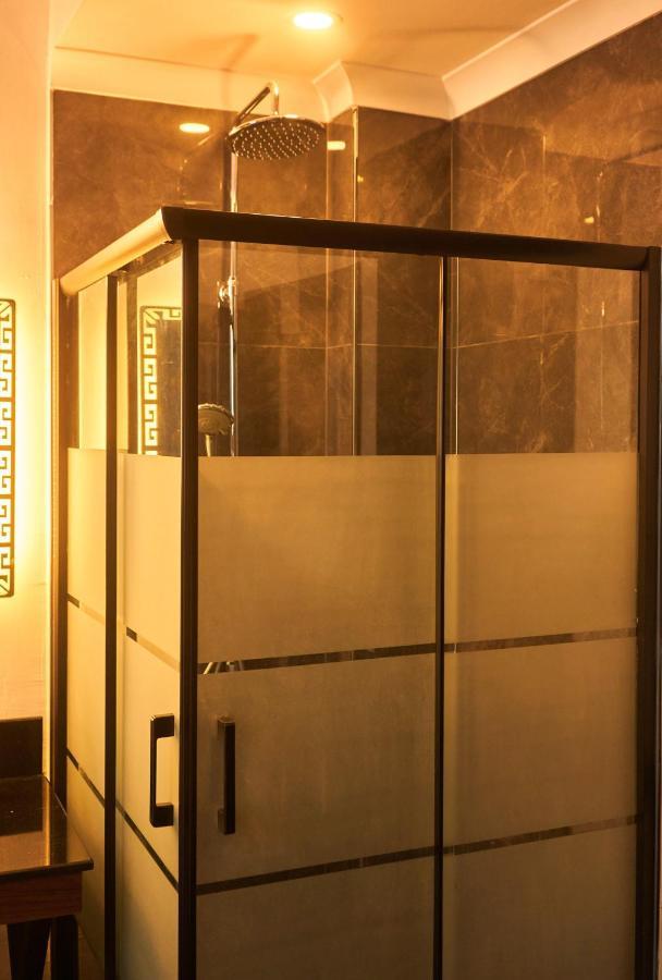 Seven Dreams Hotel Istanbul Exterior photo
