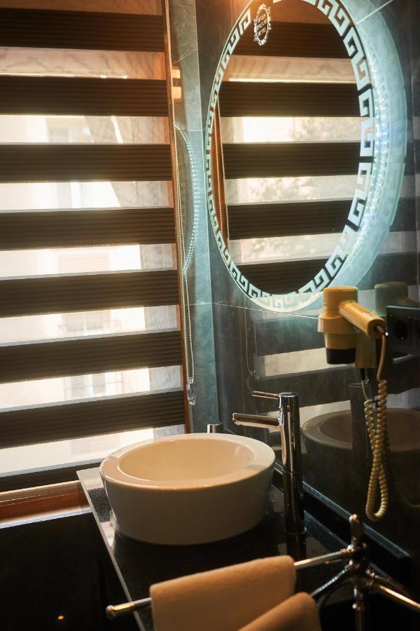 Seven Dreams Hotel Istanbul Exterior photo